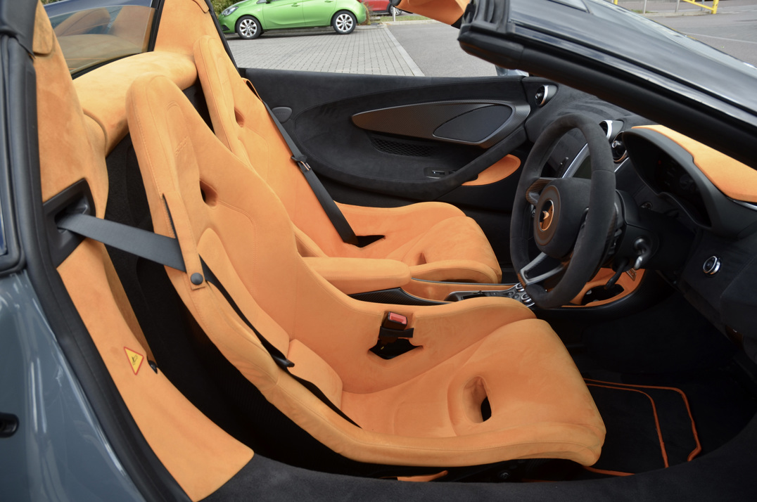 McLaren 600 LT VA-SA Spider - 6 Months McLaren warranty remaining .. gallery image 60