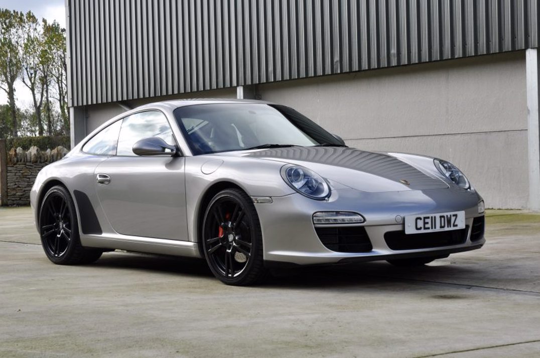 2011 Porsche 911 Carrera 3.8 s PDK Gen II gallery image 4