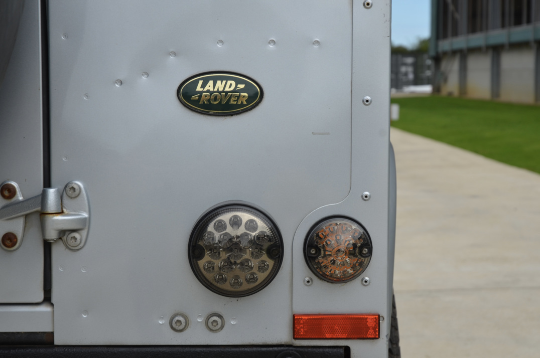 Land Rover Defender 110 XS SW / LWB. gallery image 22