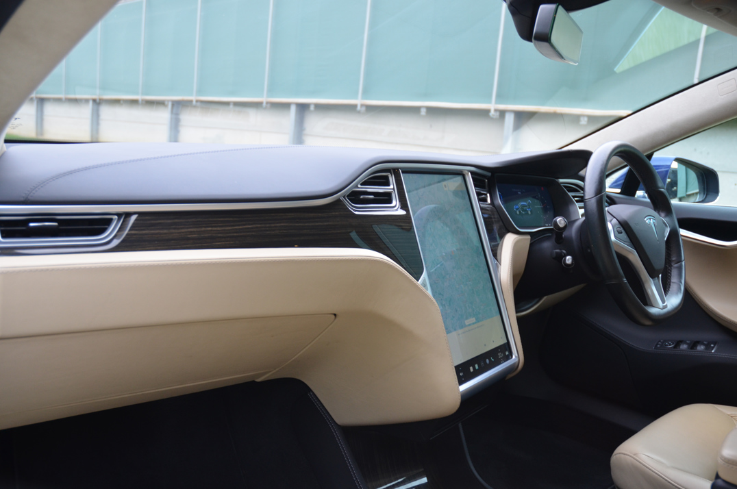 Tesla S 70. gallery image 33