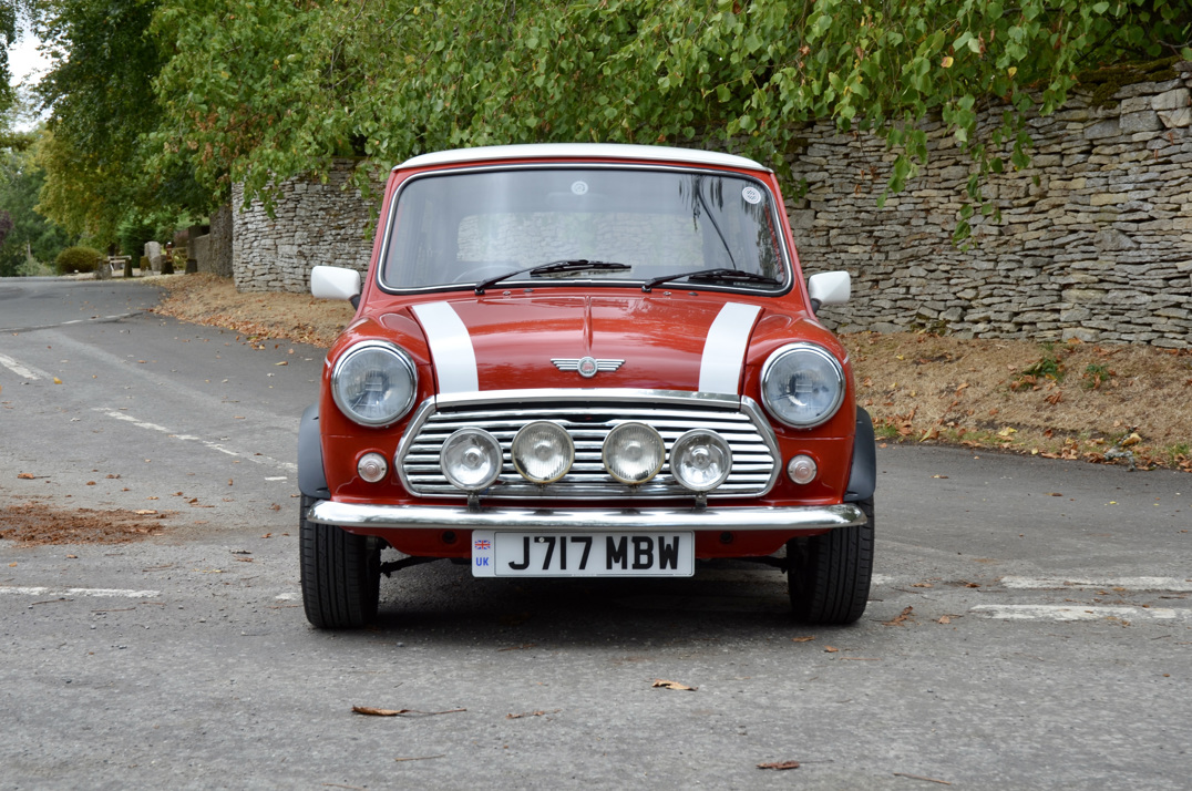 Mini Cooper 1275cc Fully restored gallery image 3