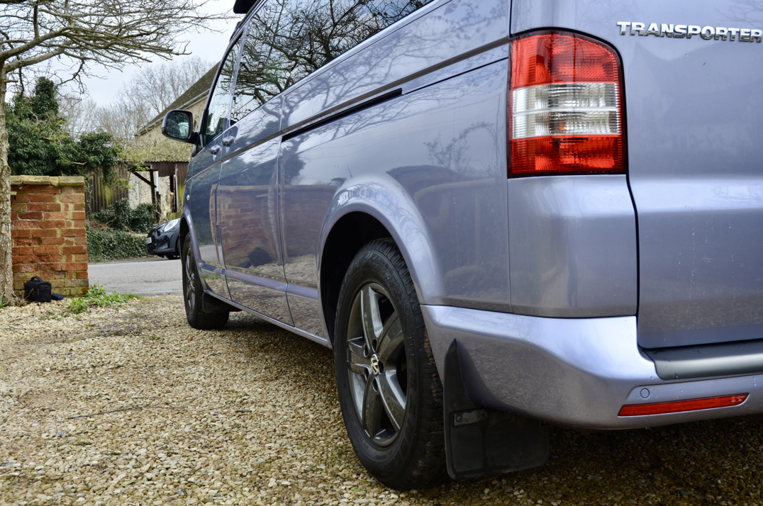 Volkswagen T30 180 4 Motion Danbury Camper. gallery image 15