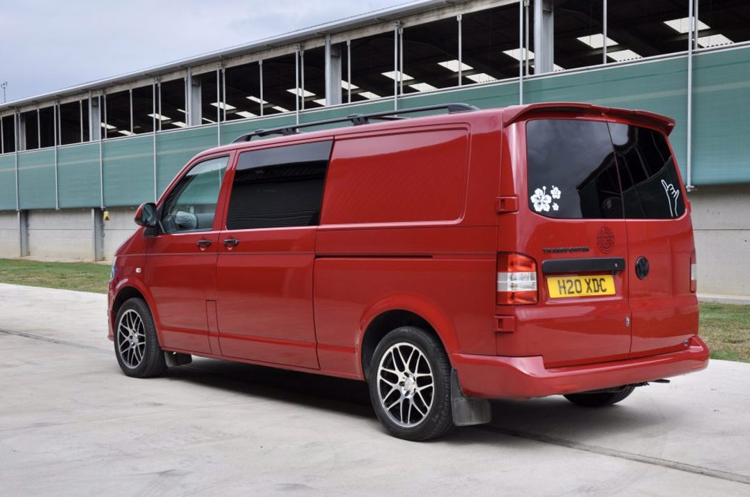 Volkswagen Transporter T5 LWB Auto Camper van. gallery image 9