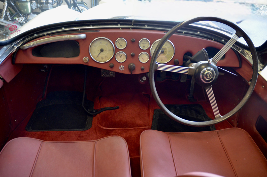 Daimler Conquest Roadster gallery image 19