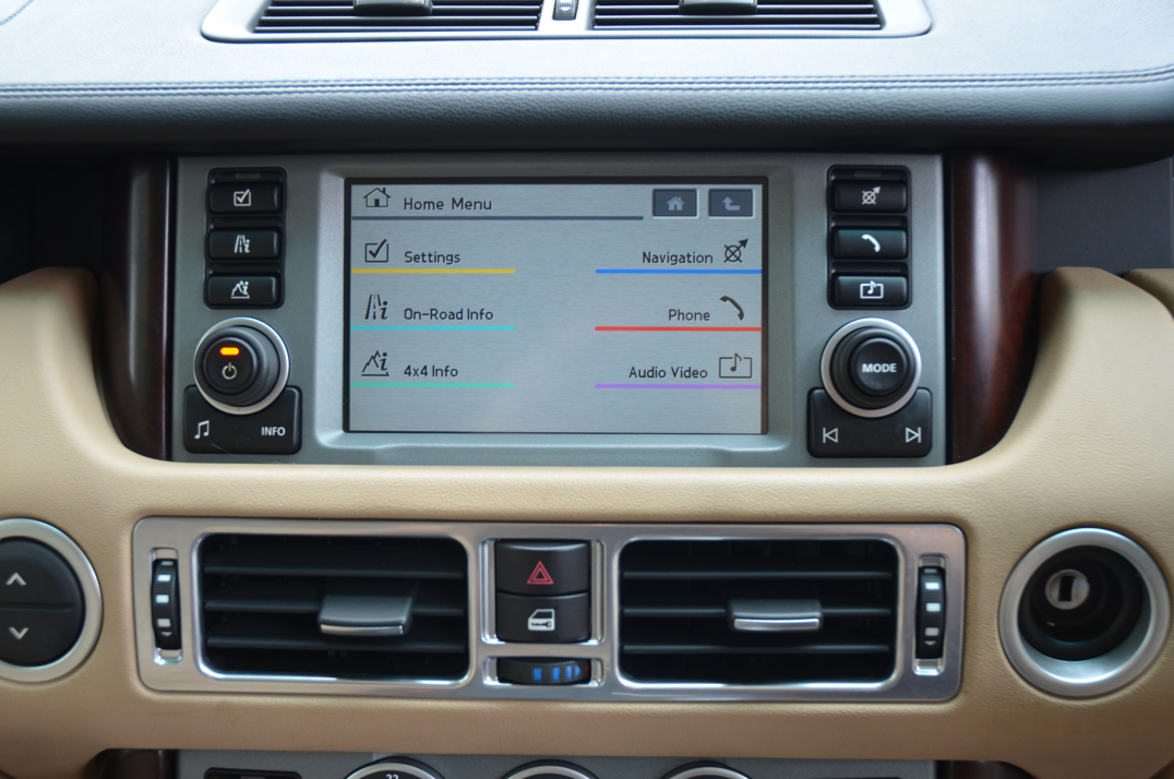 Land Rover Range Rover Vogue TDV8 gallery image 49