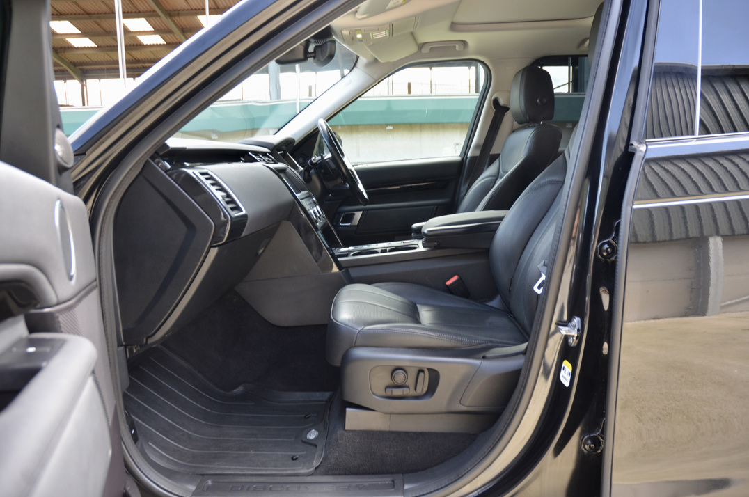 Land Rover Discovery 30 SDV6 SE Auto gallery image 39