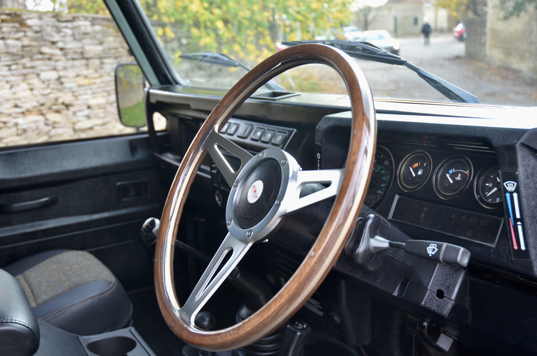 Land Rover Defender 90 - TD 5 gallery image 38