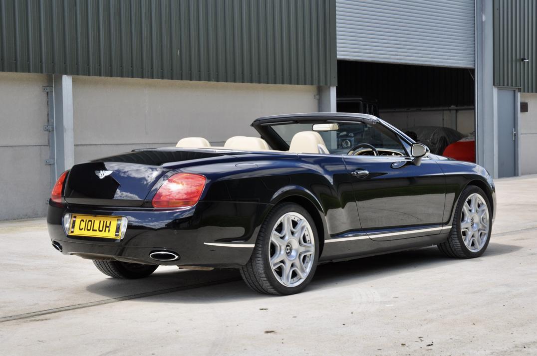 Bentley Continental GTC Mulliner gallery image 8