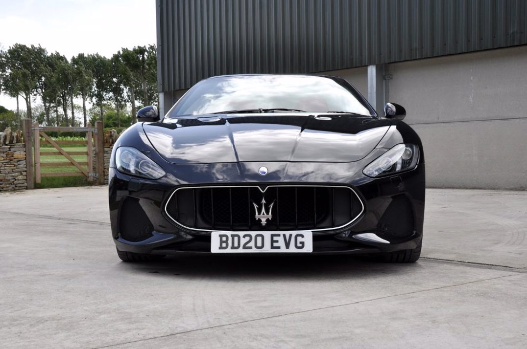 Maserati Grancabrio Nerissimo V8 MC Shift gallery image 4