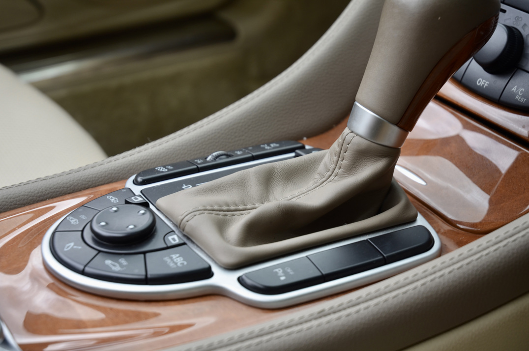 Mercedes SL 500 5.5 Auto gallery image 46