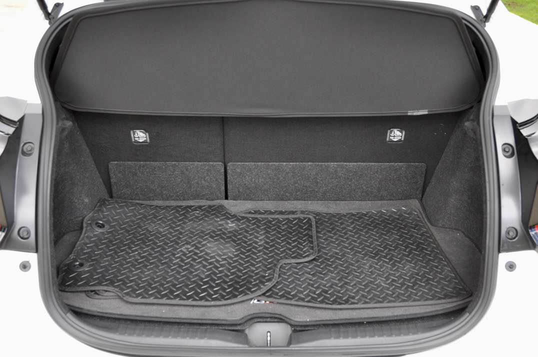 Toyota Yaris GR Circuit 4WD Manual. gallery image 33