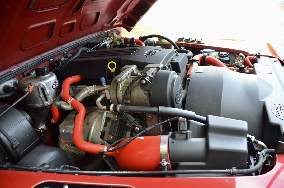 Land Rover Defender 110 2.2 TDCI Automatic 9 - Seater gallery image 52