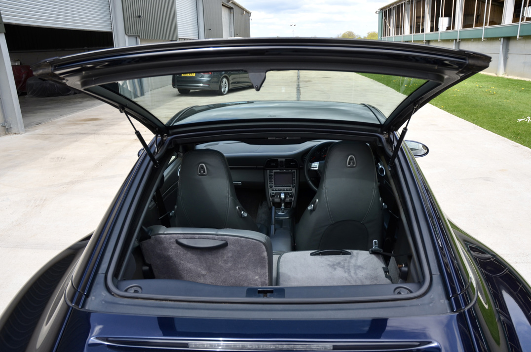 Porsche 911 Targa 4 Tip. gallery image 28