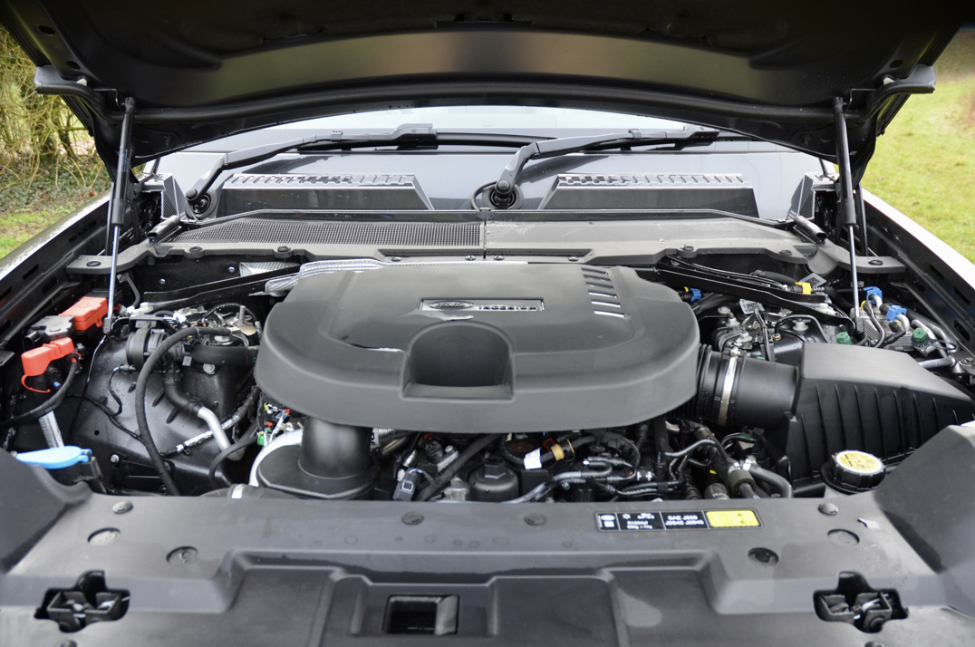 Land Rover Defender 90 X Dynamic HSE 3.0D MHEV gallery image 62