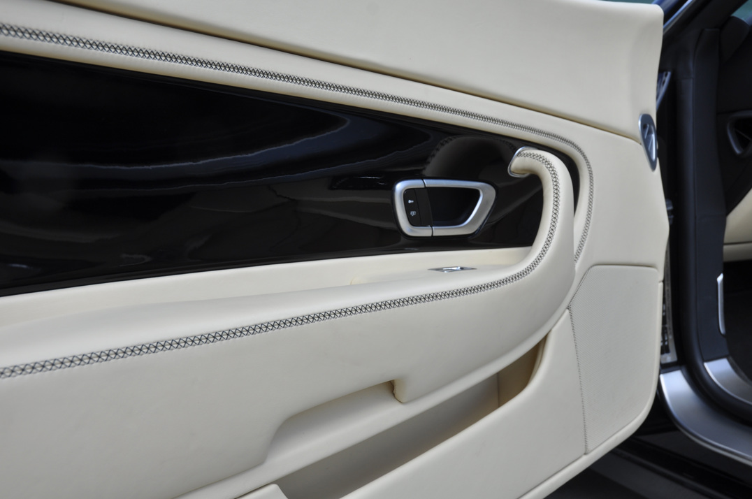 Bentley Continental GTC Mulliner gallery image 34