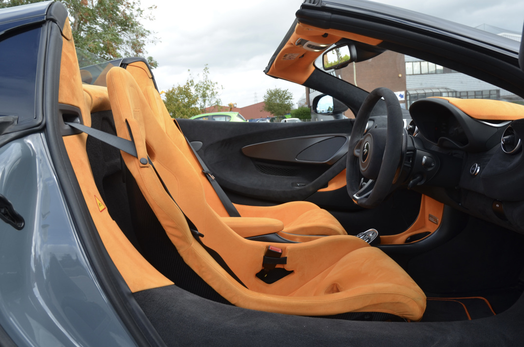 McLaren 600 LT VA-SA Spider - 6 Months McLaren warranty remaining .. gallery image 61