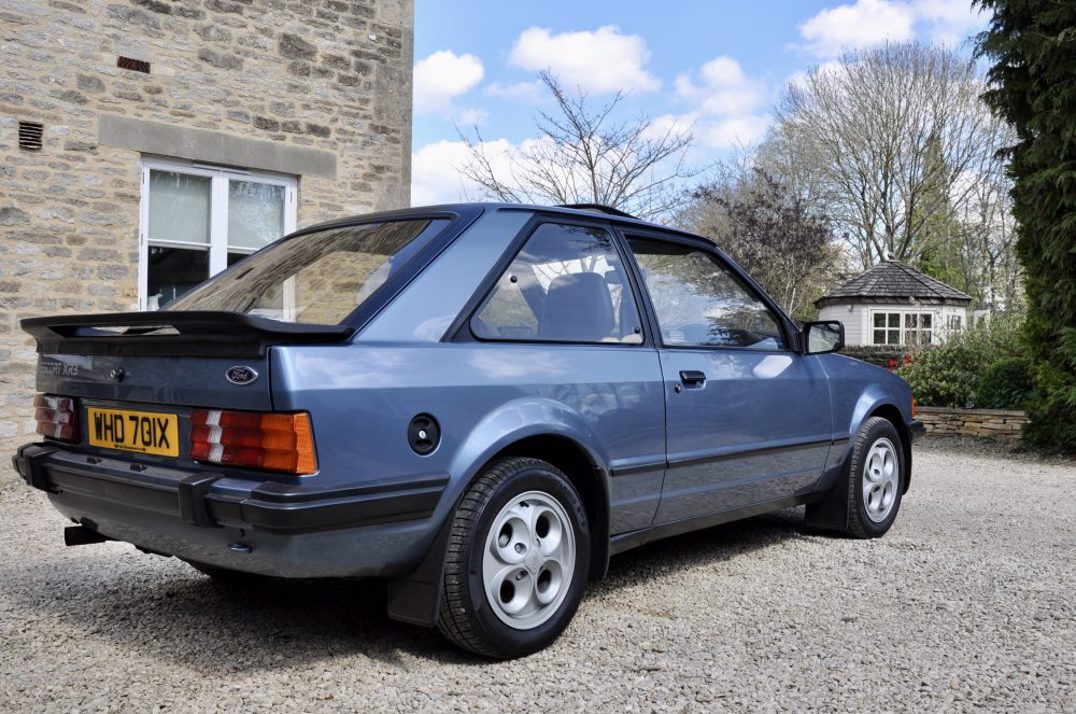 Ford Escort XR3 gallery image 7