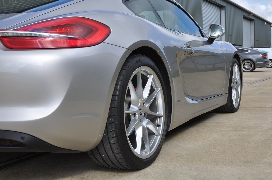 Porsche Cayman 2.7 PDK. gallery image 16