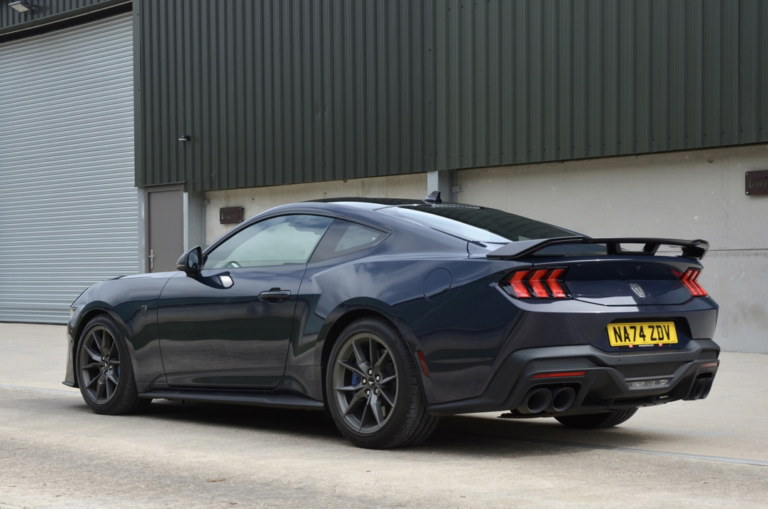 Ford Mustang 5.0 V8 Dark Horse Coupe Selshift - Euro 6. gallery image 9