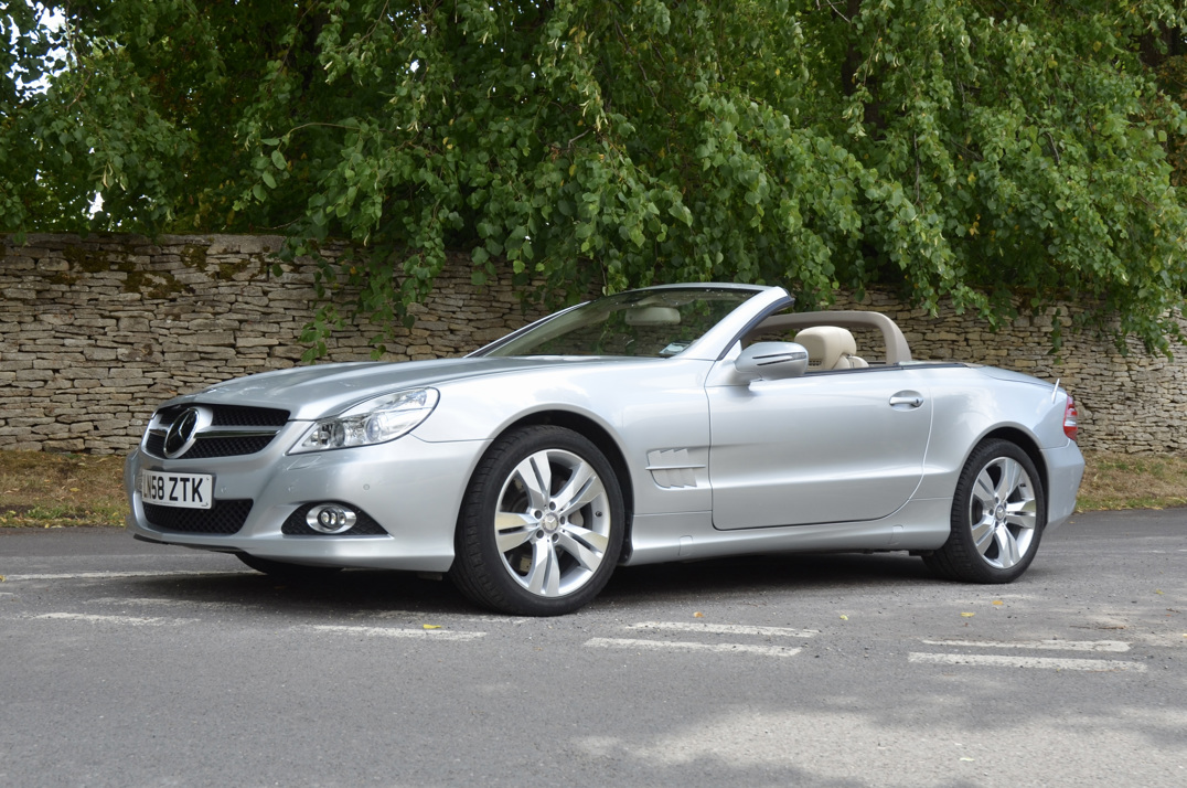 Mercedes SL 500 5.5 Auto gallery image 1