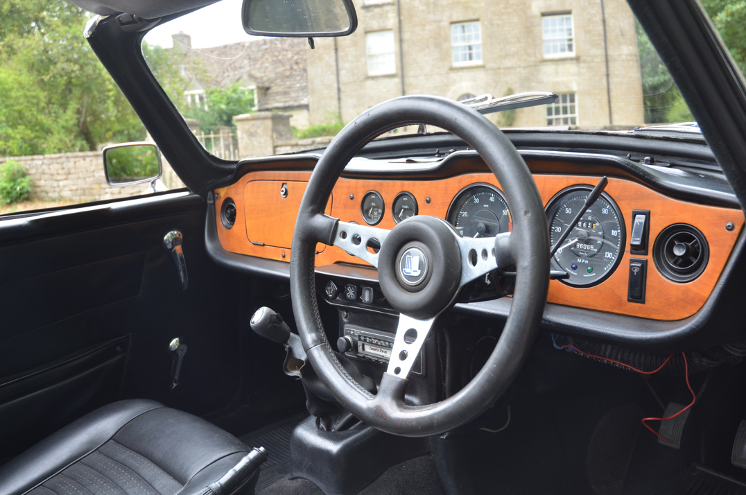 Triumph TR-6 PI CP150. gallery image 33