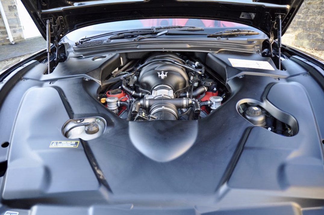 Maserati Grancabrio Nerissimo V8 MC Shift gallery image 5