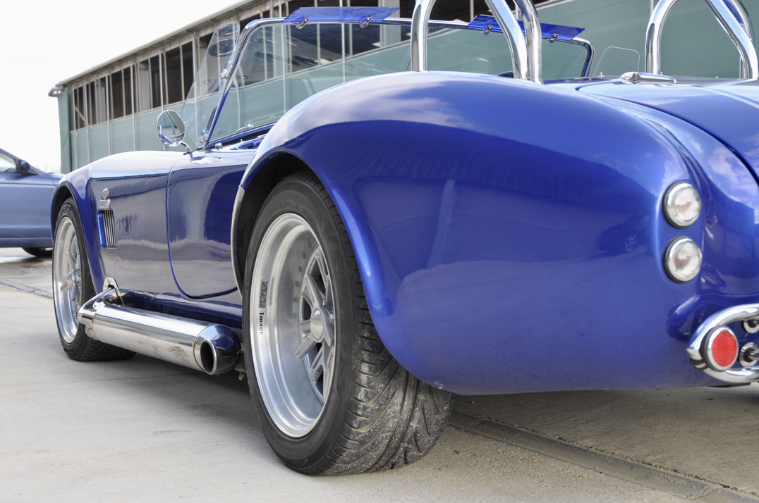 Dax AC Cobra 427 gallery image 13