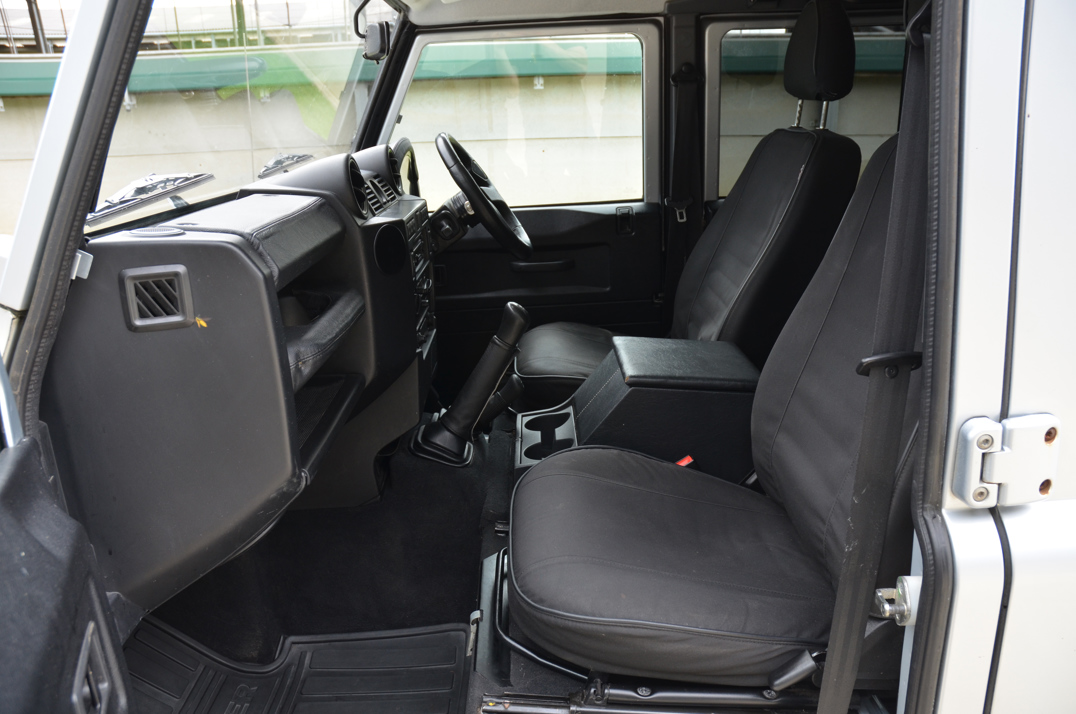 Land Rover Defender 110 XS SW / LWB. gallery image 29