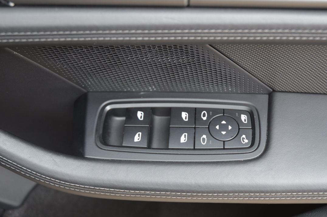 Porsche Taycan Turbo S gallery image 69