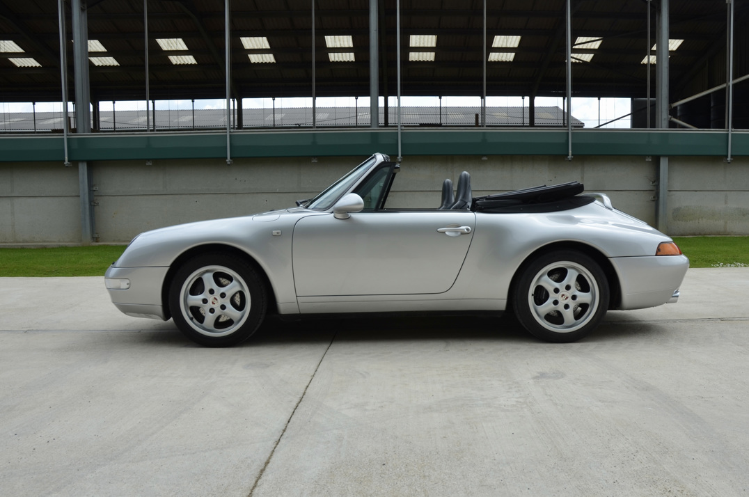 Porsche 993 Carrera  Cabriolet gallery image 15