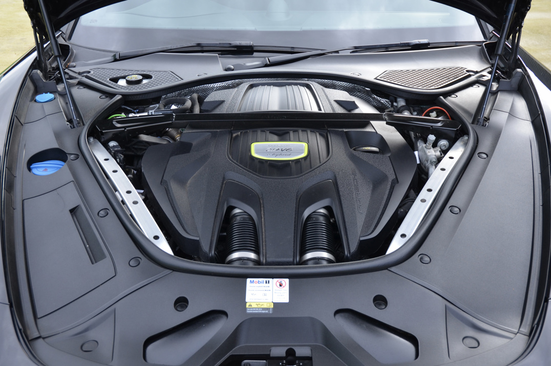 Porsche Panamera 4 V6 Sport Turismo 5dr Petrol Plug-in Hybrid PDK 4WD. gallery image 58