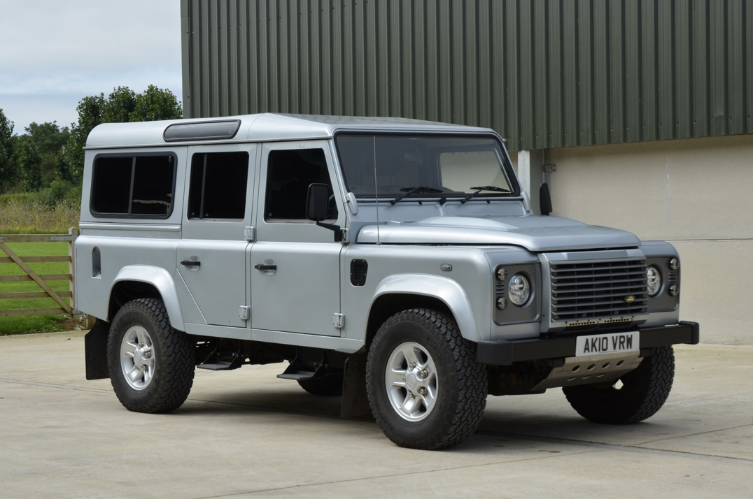 Land Rover Defender 110 XS SW / LWB. gallery image 4