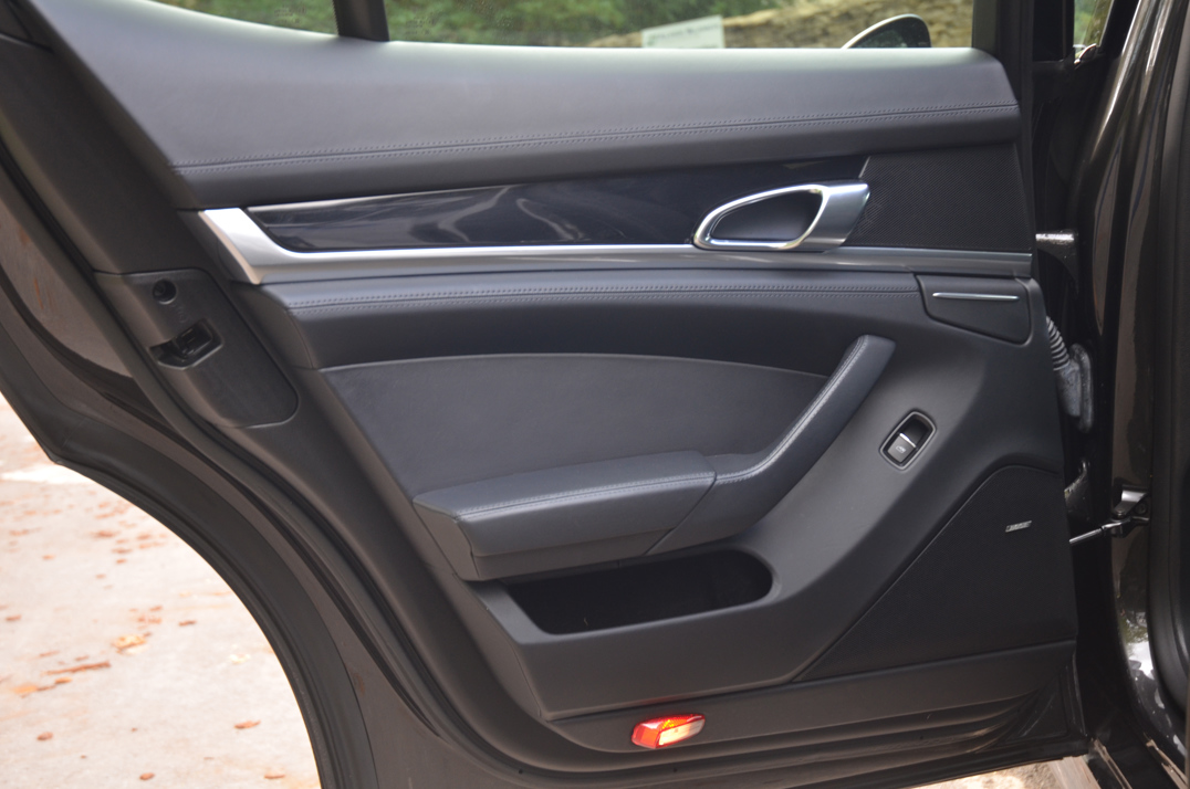 Porsche Panamera 4S - 3.0 V6 4S Hatchback 5dr Petrol PDK 4WD Euro 5 (420 ps) gallery image 36