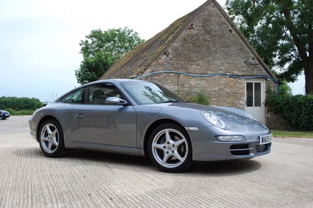 2005 Porsche 911 Carrera II 997 gallery image 1