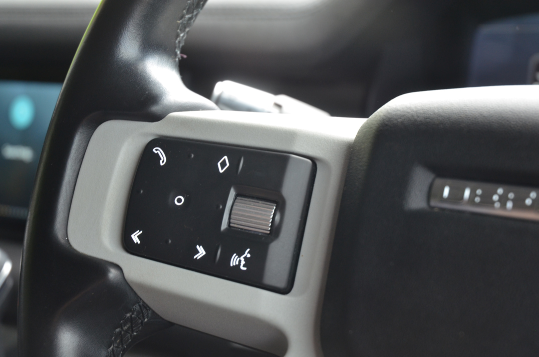 Land Rover Defender 90 3.0 250M MHEV Urban Edition gallery image 52