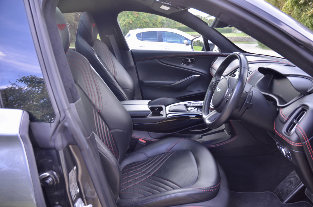 Aston Martin DBX 4.0 V8. gallery image 34