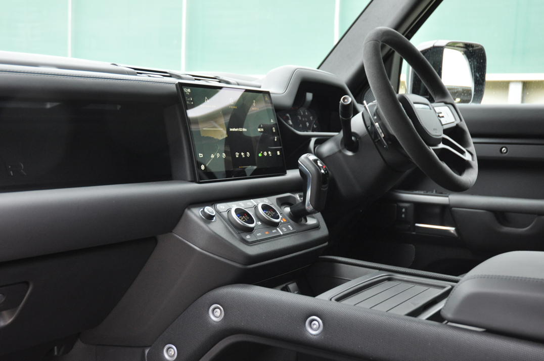 Land Rover Defender 110 Carpathian Edition 5,0 Ltr V8 Supercharged. gallery image 27