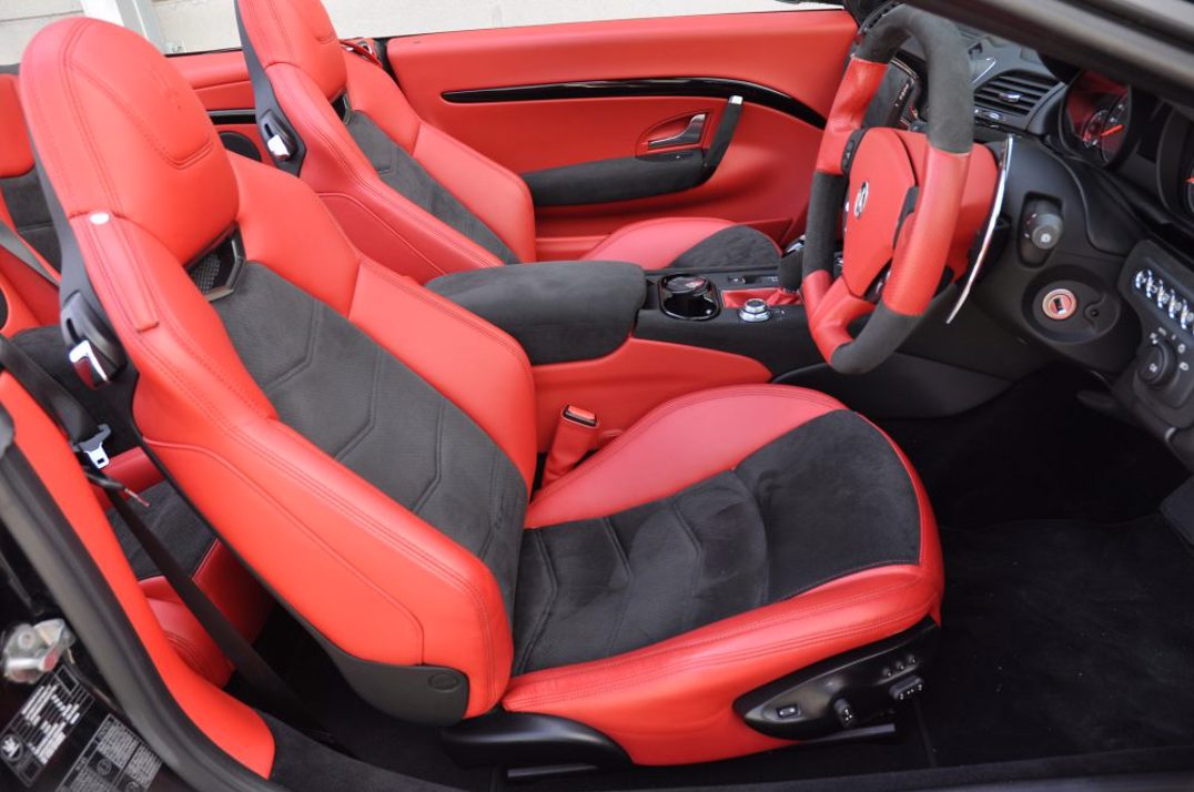 Maserati Grancabrio Nerissimo V8 MC Shift gallery image 15