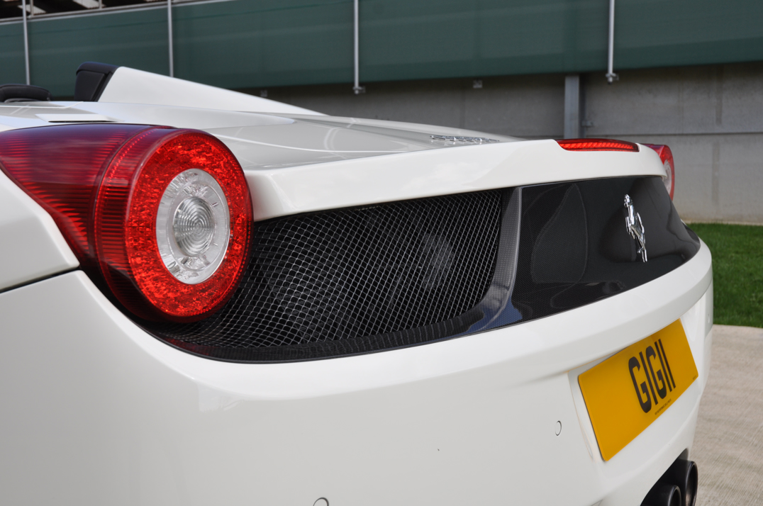 Ferrari 458 Spider DCT gallery image 23
