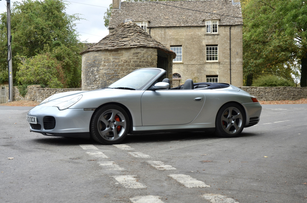 Porsche 911 (996) Carrera 4s Tip-Tronic Auto gallery image 1