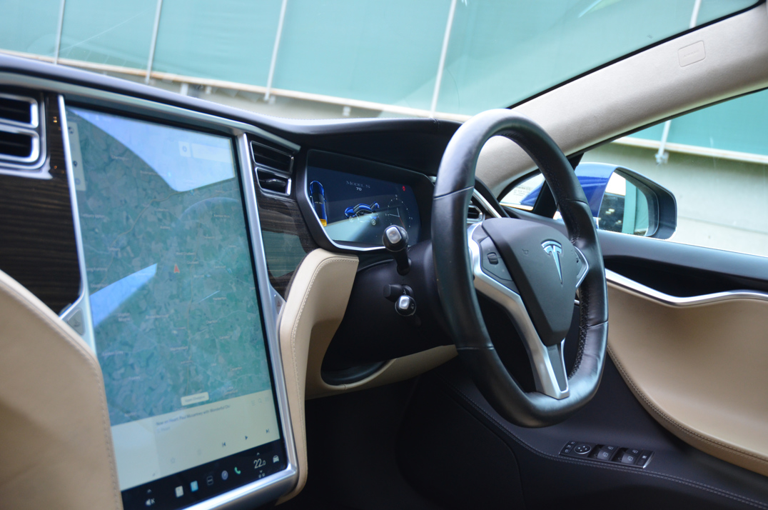 Tesla S 70. gallery image 36