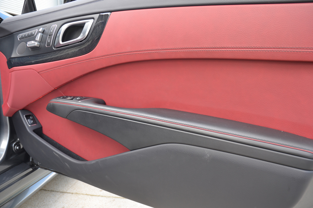 Mercedes SL500 AMG Roadster gallery image 43