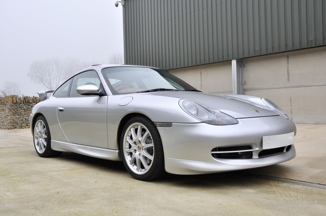 Porsche 996 911 Carrera 4 Tiptronic s gallery image 4