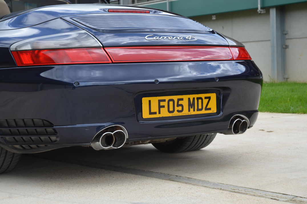 Porsche 911 (996) Carrera 4S Tiptronic Cabriolet gallery image 13