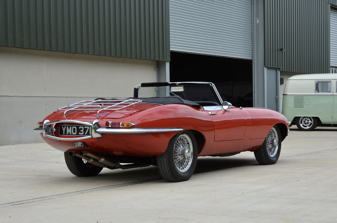 Jaguar E Type 4.2 Roadster Series 1.5 gallery image 7