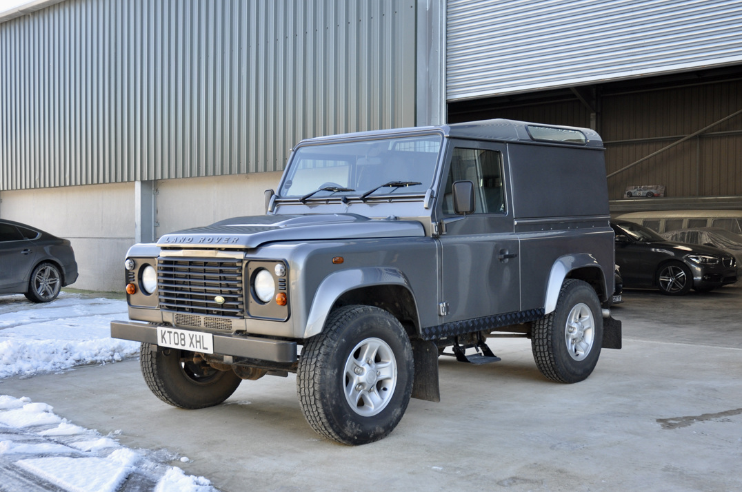 Defender 90. gallery image 8