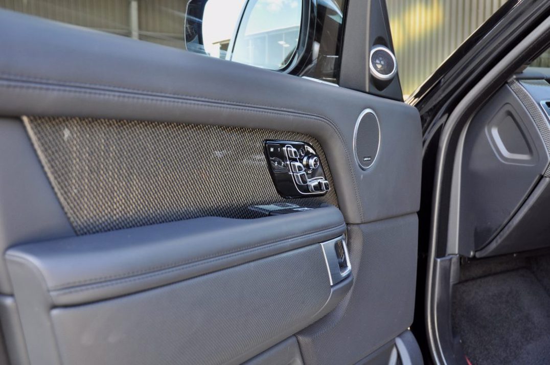 Range Rover SVA Auto Biography Dynamic 5.0 Super Charged gallery image 30