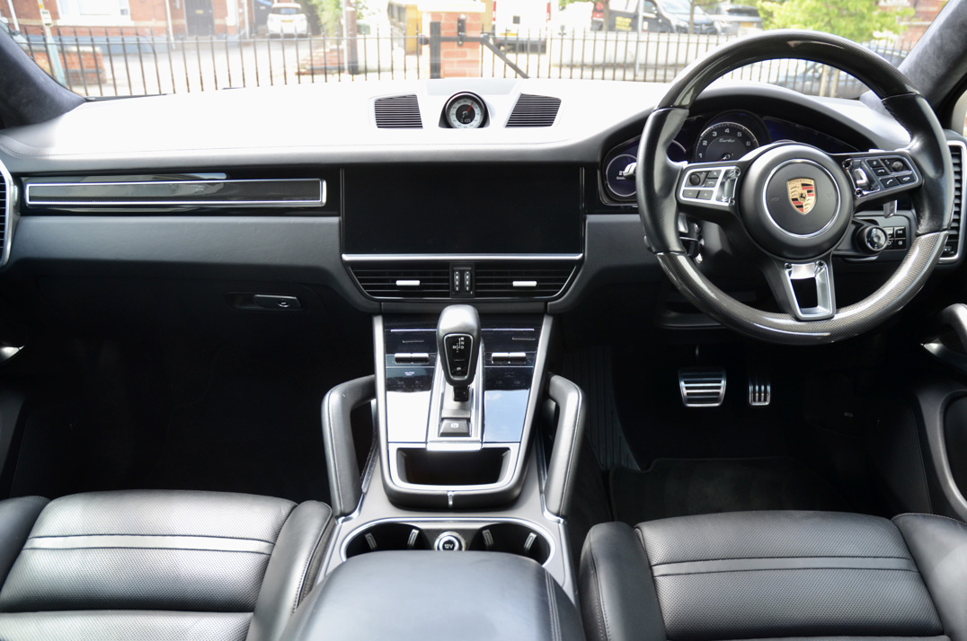 Porsche Cayenne Turbo Coupe gallery image 26