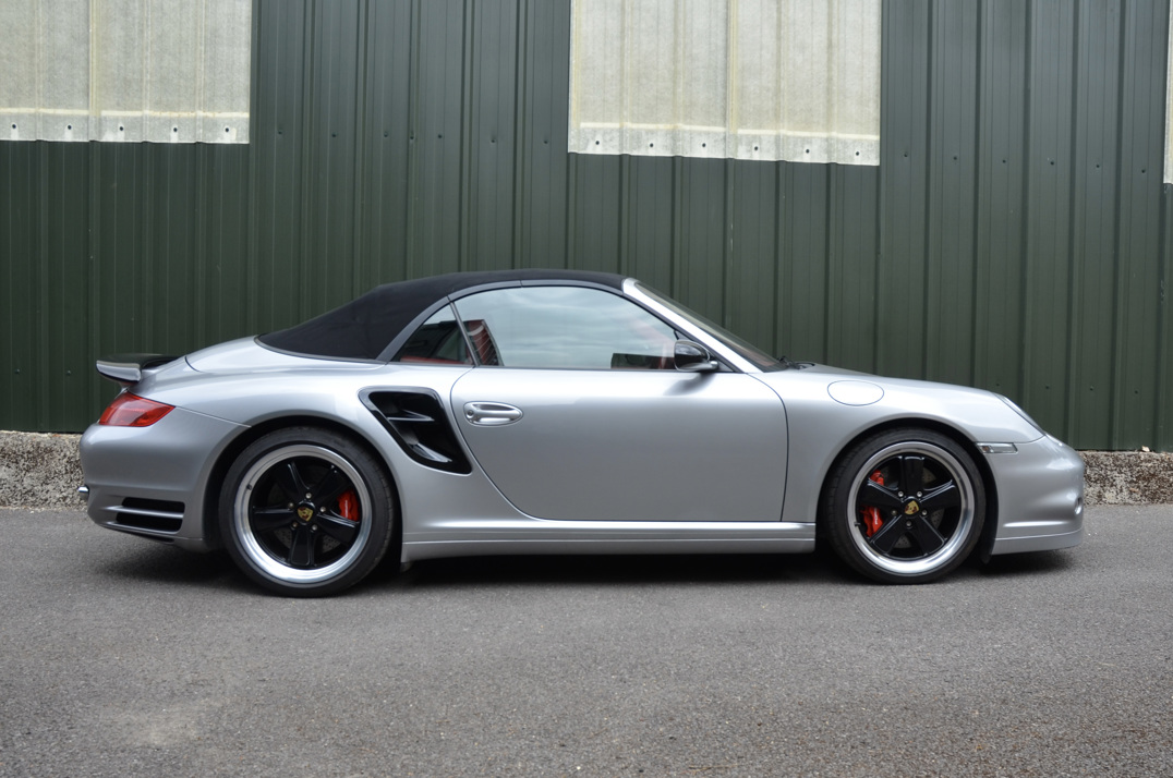 Porsche 911 Turbo Cabriolet Tip-Tronic gallery image 7
