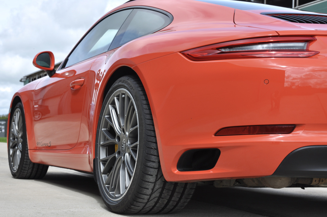 Porsche 991 Carrera S. gallery image 11